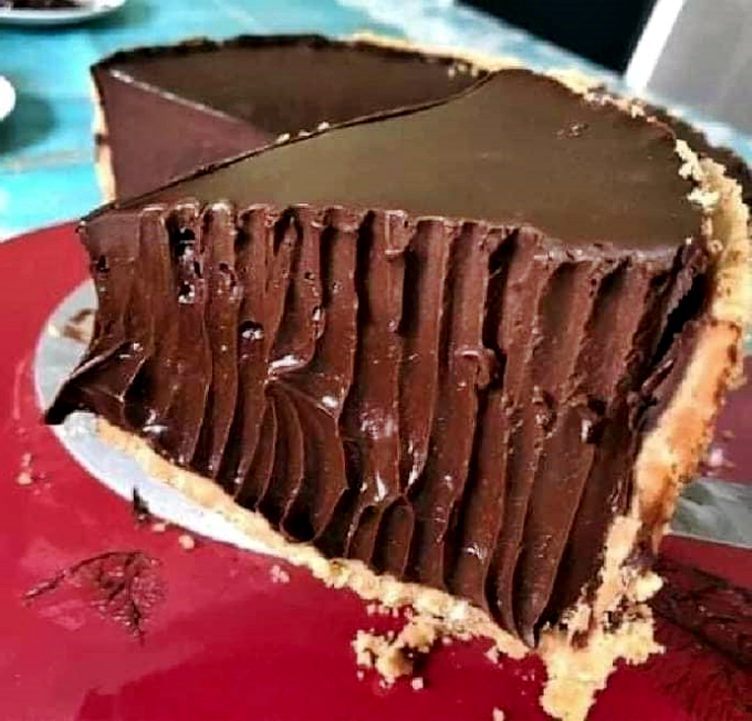 Delicious creamy chocolate cake