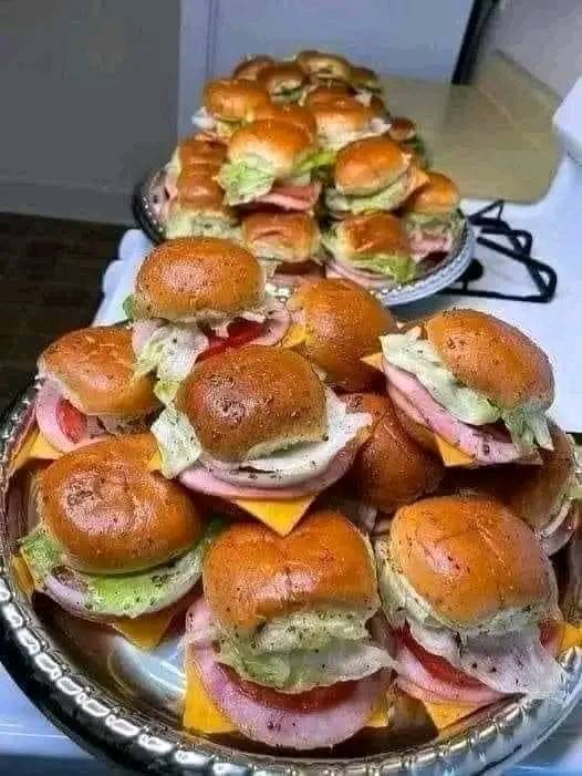 Club Sandwich Sliders 
